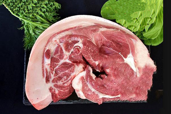 高精度小口徑色差儀測(cè)定豬肉的顏色