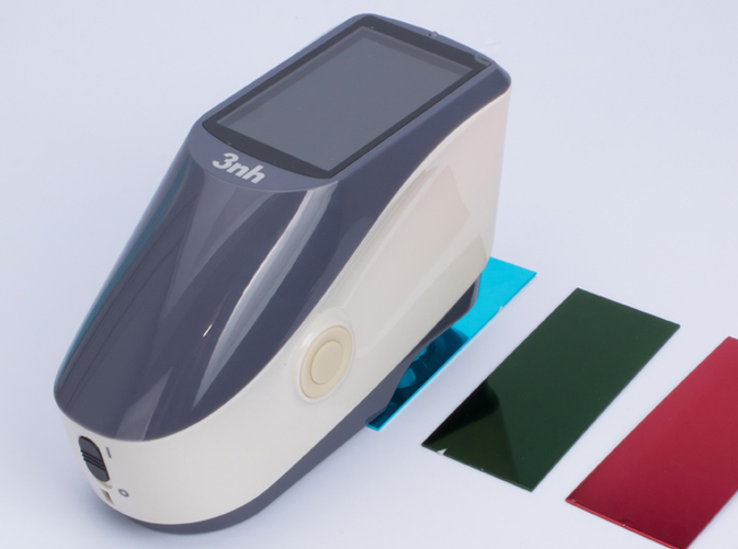 分光測色儀波長間隔和半寬帶有何不同？